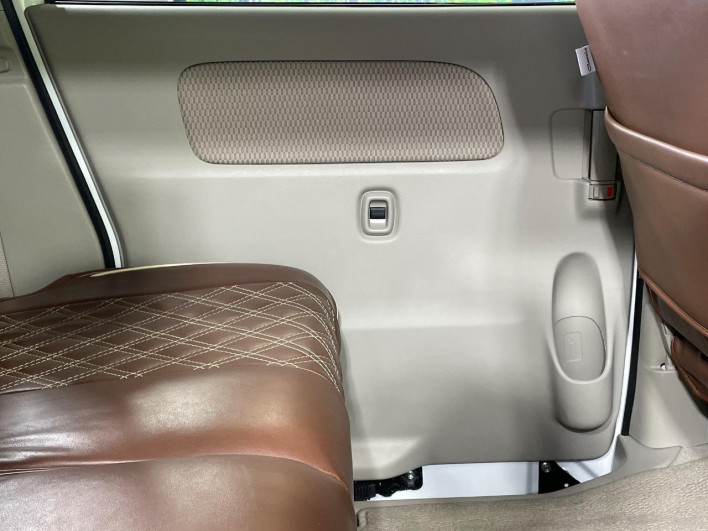 2019 Suzuki Every Wagon ABA-DA17W (UW-6a165fe9b56d9)[27]