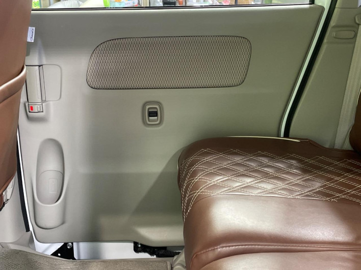 2019 Suzuki Every Wagon ABA-DA17W (UW-6a165fe9b56d9)[26]