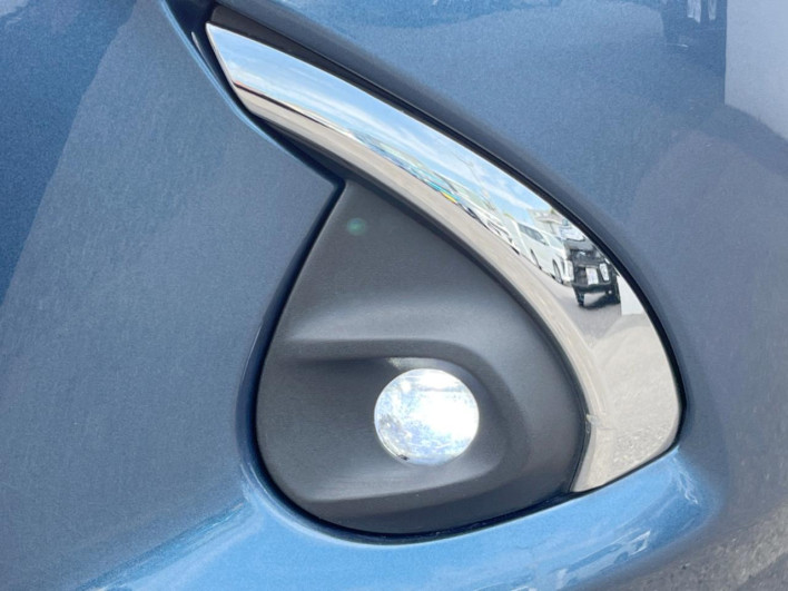 2017 Mazda Demio LDA-DJ5FS (UW-6a165fec727fa)[13]