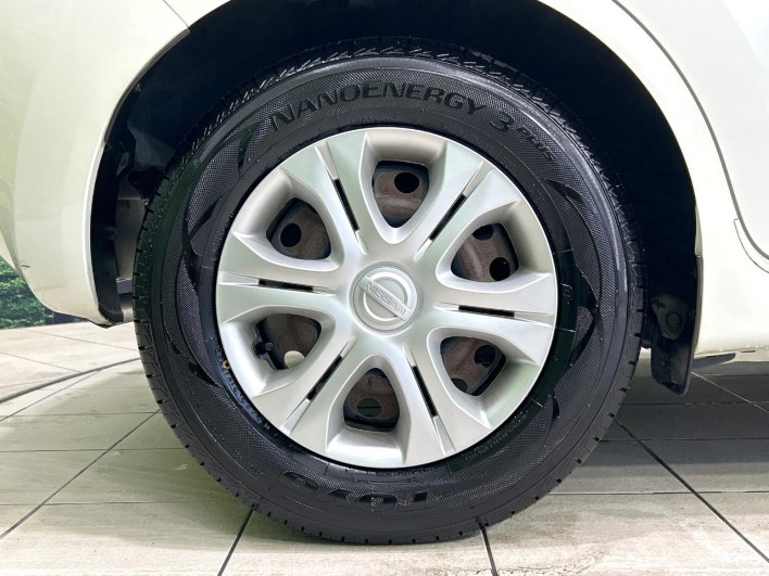 2013 Nissan Note DBA-E12 (UW-6a165ff10e29e)[16]