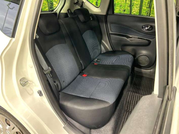 2013 Nissan Note DBA-E12 (UW-6a165ff10e29e)[29]