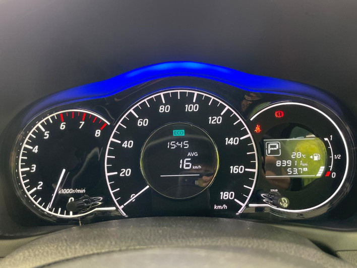 2013 Nissan Note DBA-E12 (UW-6a165ff12a833)[26]