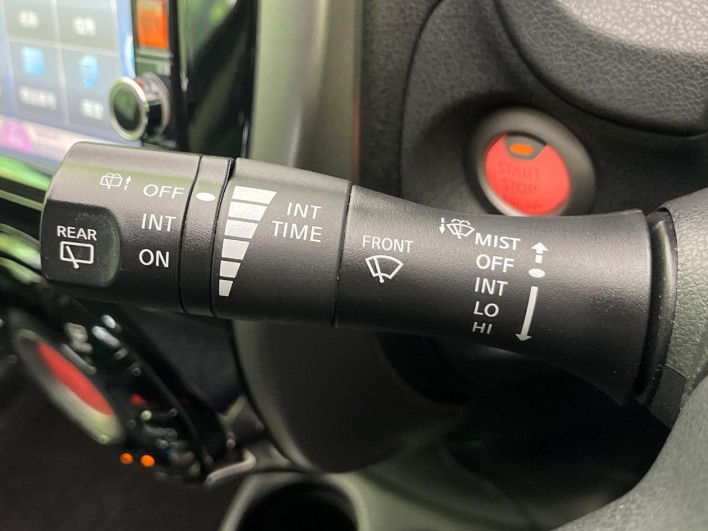 2013 Nissan Note DBA-E12 (UW-6a165ff22f3d4)[22]