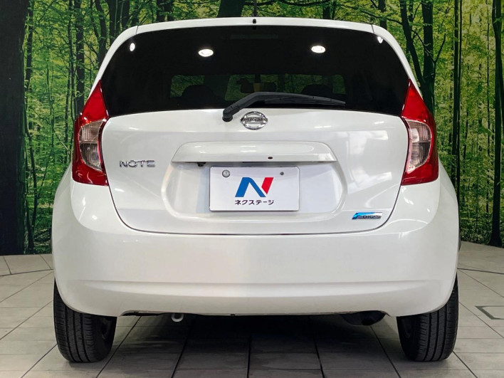 2013 Nissan Note DBA-E12 (UW-6a165ff2b1bc2)[28]