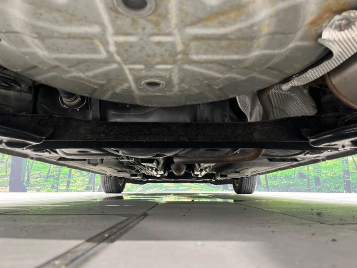 2019 Nissan Note DBA-E12 (UW-6a165ff4a650b)[19]