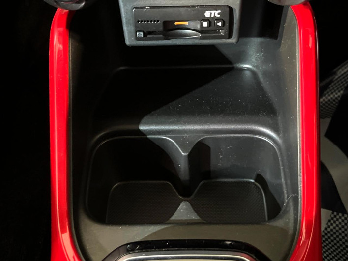 2016 Suzuki Ignis DAA-FF21S (UW-6a165ffba6940)[16]
