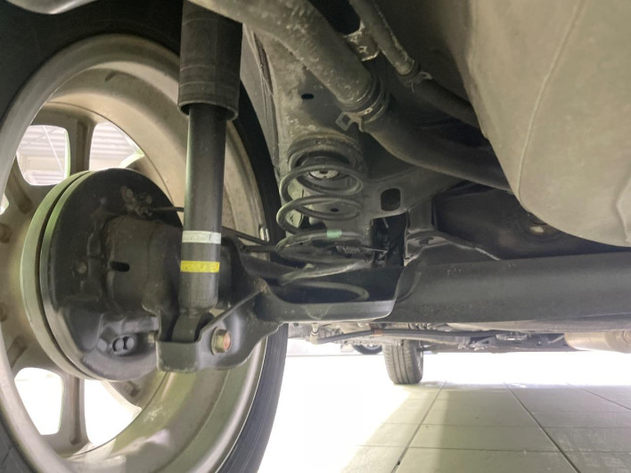 2017 Suzuki Ignis DAA-FF21S (UW-6a165ffbafbbf)[23]