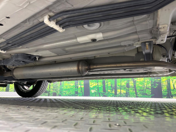 2018 Suzuki Ignis DAA-FF21S (UW-6a165ffbb335d)[17]