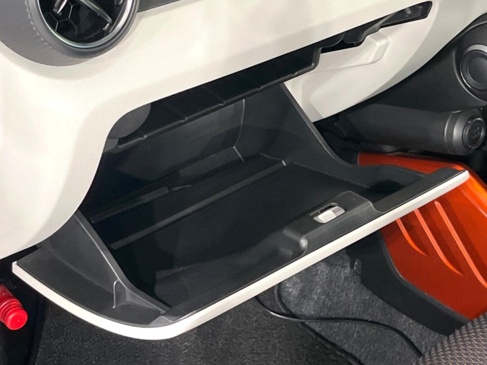 2018 Suzuki Ignis DAA-FF21S (UW-6a165ffbb335d)[25]