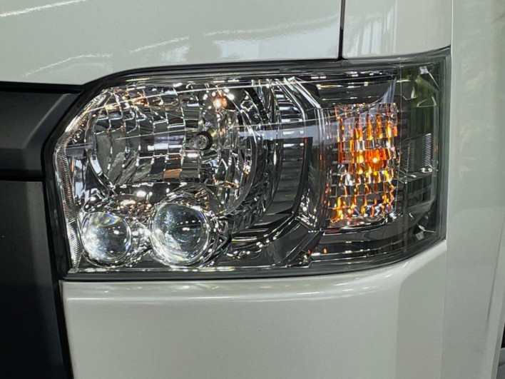 2022 Toyota Hiace Van 3DF-GDH206V (UW-6a166004e4e95)[10]