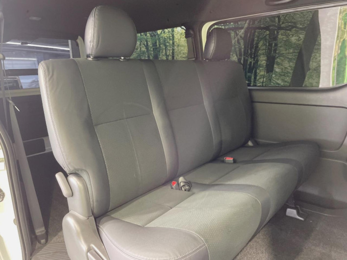 2022 Toyota Hiace Van 3DF-GDH206V (UW-6a166004e4e95)[29]