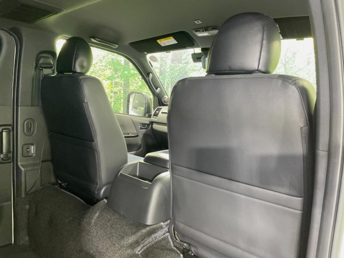 2022 Toyota Hiace Van 3DF-GDH206V (UW-6a166004e4e95)[28]