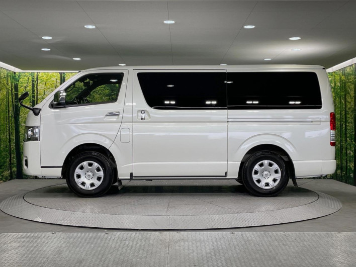 2022 Toyota Hiace Van 3DF-GDH206V (UW-6a166004e4e95)[19]