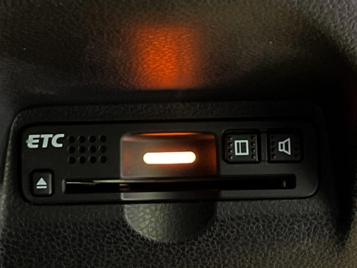 2013 Honda Fit DBA-GE6 (UW-6a16600983d56)[23]