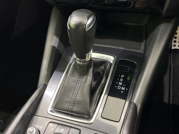 2015 Mazda Atenza Wagon LDA-GJ2FW (UW-6a1660130a7ff)[19]