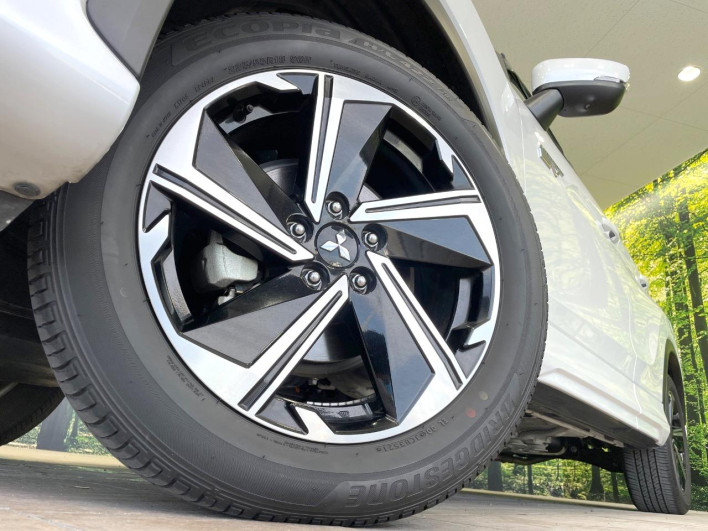 2021 Mitsubishi Eclipse Cross PHEV 5LA-GL3W (UW-6a1660143de09)[16]