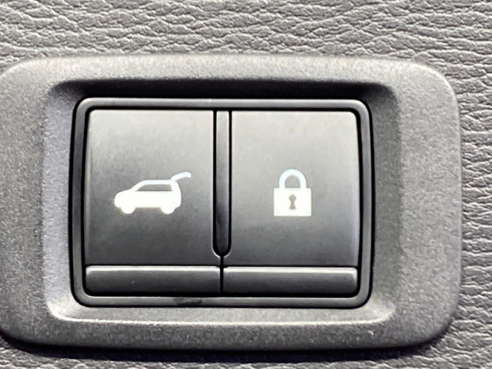 2022 Mitsubishi OUTLANDER PHEV 5LA-GN0W (UW-6a1660155a1e5)[28]