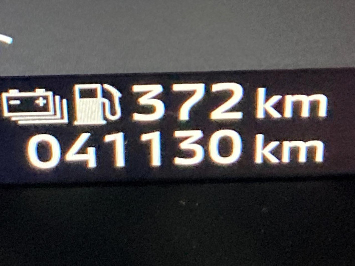 2022 Mitsubishi OUTLANDER PHEV 5LA-GN0W (UW-6a1660155a1e5)[2]