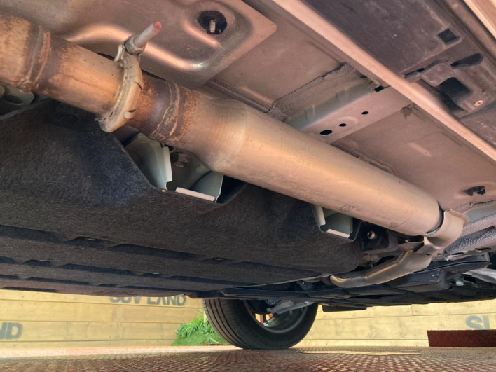 2022 Mitsubishi OUTLANDER PHEV 5LA-GN0W (UW-6a1660155a1e5)[24]