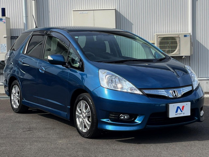 2012 Honda Fit Shuttle Hybrid DAA-GP2 (UW-6a166016976c3)[22]