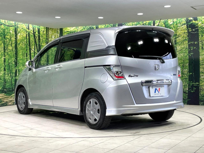 2012 Honda Fred Spike Hybrid DAA-GP3 (UW-6a166016c0486)[23]