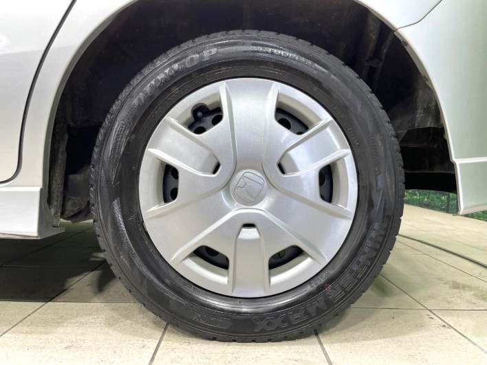 2012 Honda Fred Spike Hybrid DAA-GP3 (UW-6a166016c0486)[7]