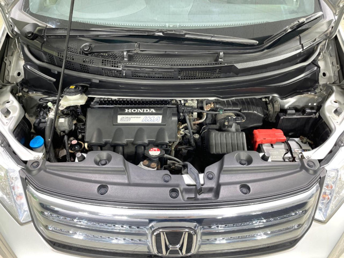 2012 Honda Fred Spike Hybrid DAA-GP3 (UW-6a166016c0486)[4]