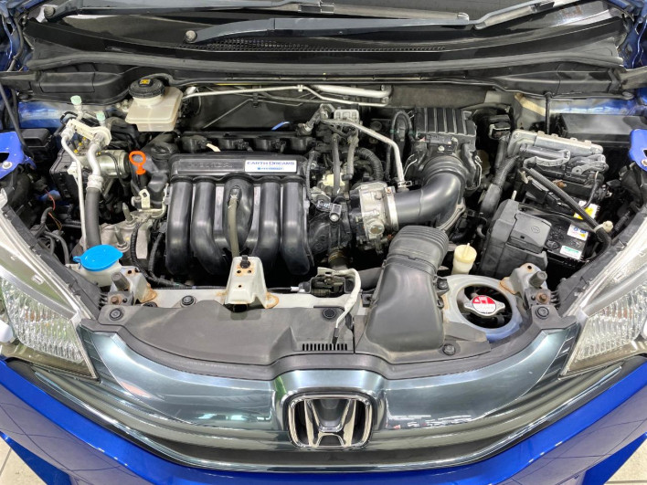 2013 Honda Fit Hybrid DAA-GP5 (UW-6a166017bed2b)[4]