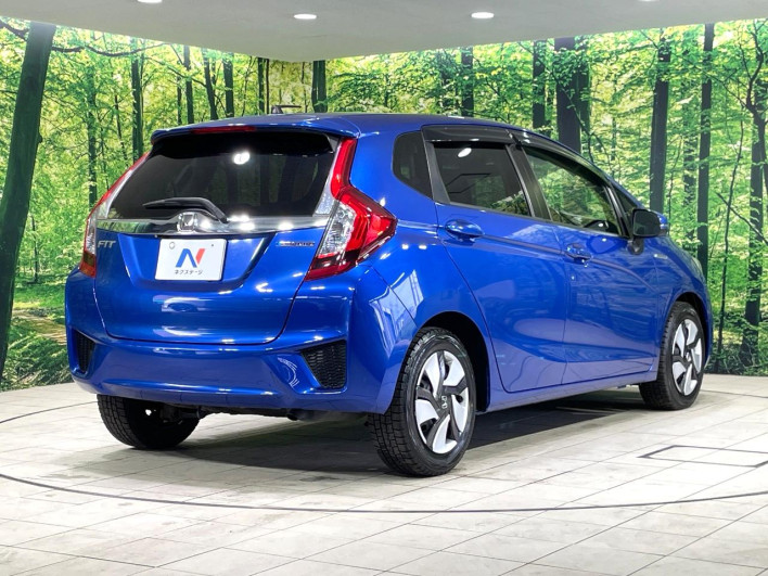 2013 Honda Fit Hybrid DAA-GP5 (UW-6a166017bed2b)[28]
