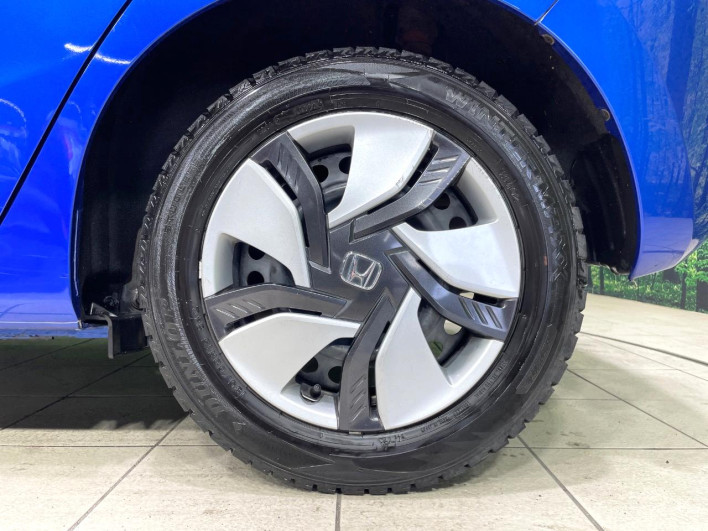 2013 Honda Fit Hybrid DAA-GP5 (UW-6a166017bed2b)[7]