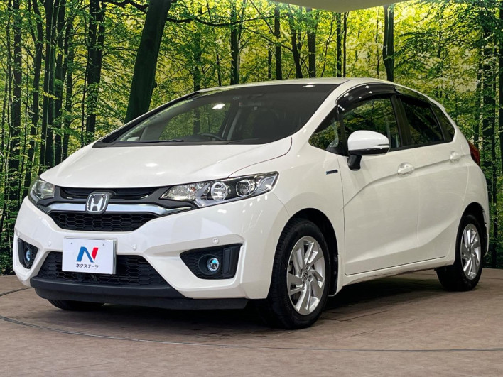 2014 Honda Fit Hybrid DAA-GP5 (UW-6a166018803d8)[7]
