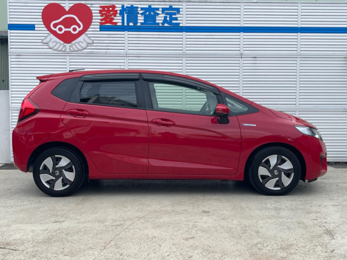 2014 Honda Fit Hybrid DAA-GP5 (UW-6a166019295eb)[21]