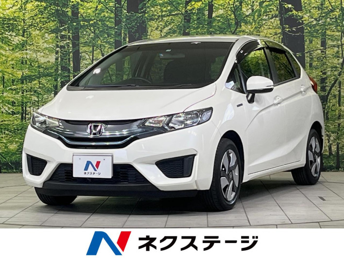 2015 Honda Fit Hybrid DAA-GP5 (UW-6a16601a26517)[3]