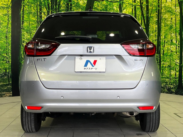 2022 Honda Fit 6AA-GR4 (UW-6a16601c5b971)[20]