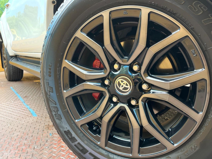 2022 Toyota Hilux 3DF-GUN125 (UW-6a16602732848)[14]