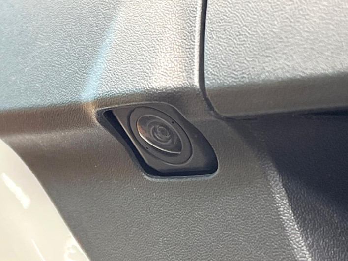 2022 Toyota Hilux 3DF-GUN125 (UW-6a16602732848)[28]