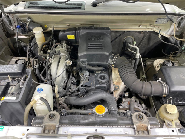 2007 Mitsubishi Pajero Mini ABA-H58A (UW-6a16602868c4b)[4]