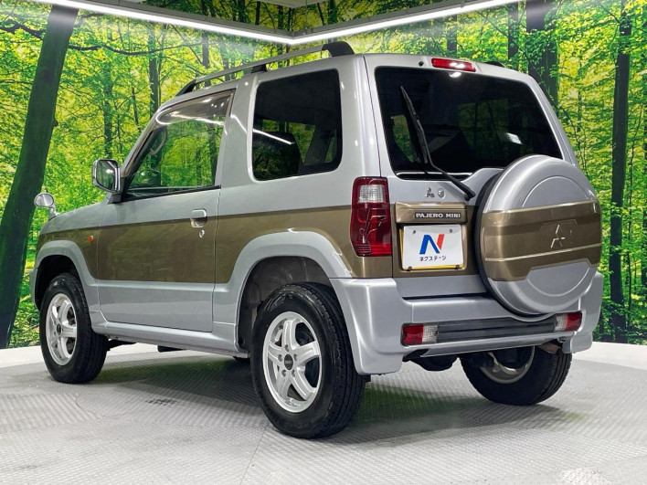 2007 Mitsubishi Pajero Mini ABA-H58A (UW-6a16602868c4b)[18]
