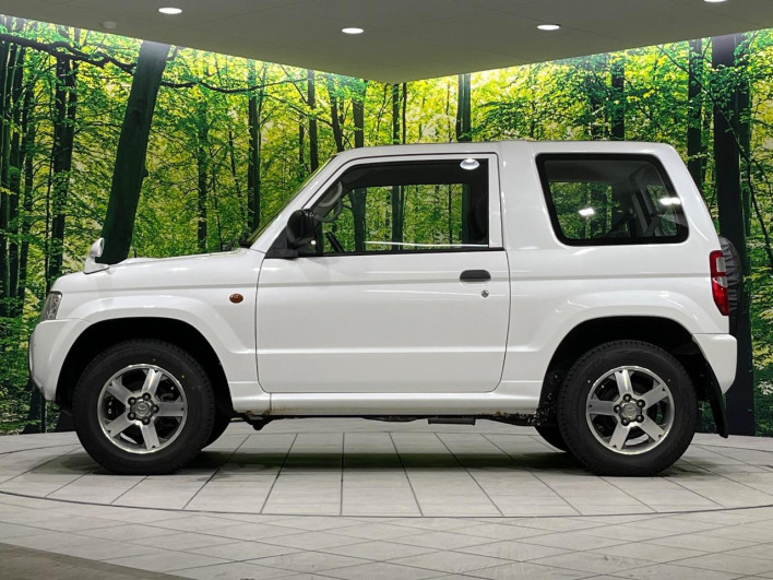 2011 Mitsubishi Pajero Mini ABA-H58A (UW-6a1660286a76a)[13]