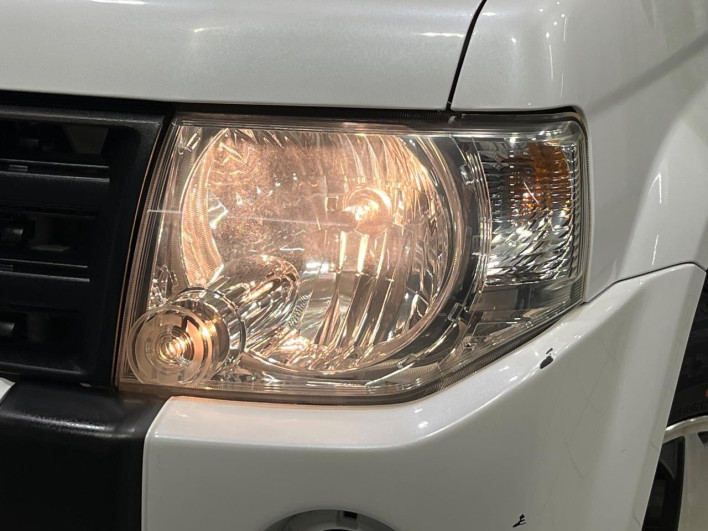 2011 Mitsubishi Pajero Mini ABA-H58A (UW-6a1660286a76a)[29]