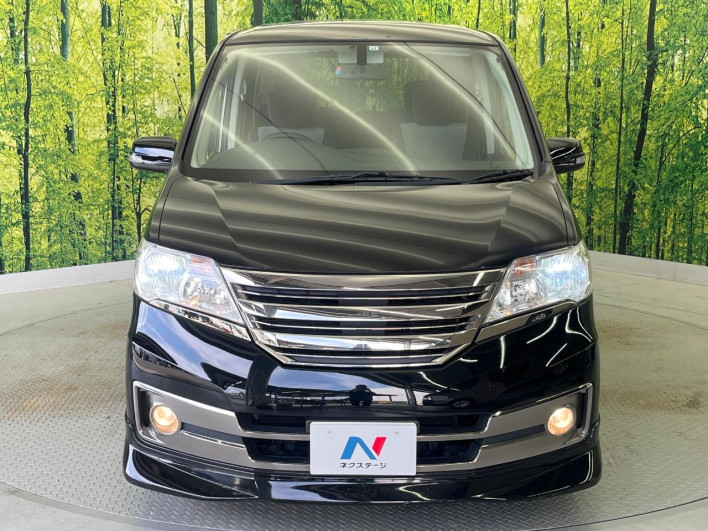 2013 Nissan Serena DAA-HC26 (UW-6a16602bf2939)[13]