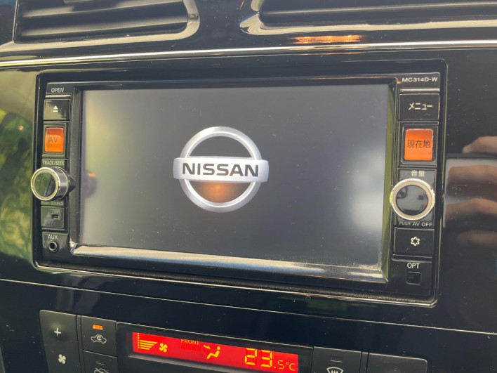 2015 Nissan Serena DAA-HC26 (UW-6a16602c247e1)[14]