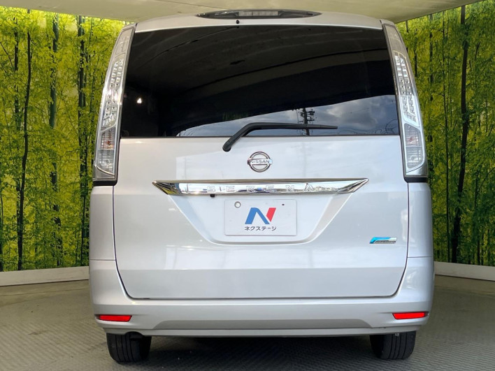 2015 Nissan Serena DAA-HC26 (UW-6a16602c247e1)[9]