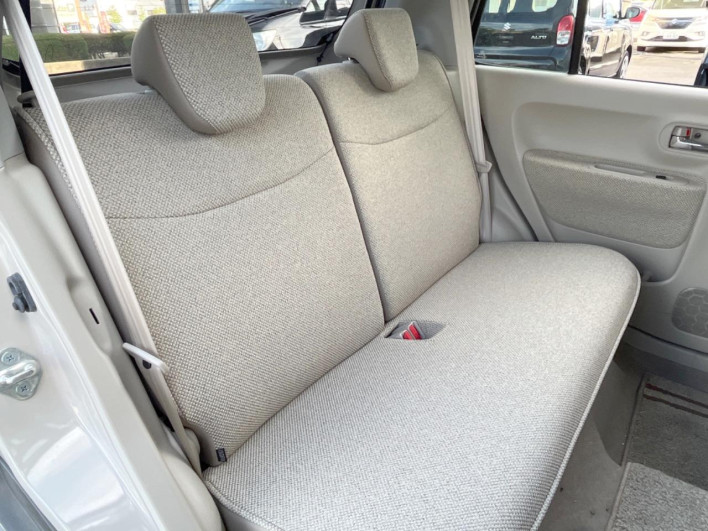 2018 Suzuki ALTO Lapin DBA-HE33S (UW-6a16603202665)[27]