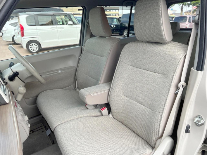 2018 Suzuki ALTO Lapin DBA-HE33S (UW-6a16603202665)[24]
