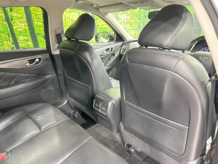 2014 Nissan Skyline DAA-HV37 (UW-6a16603a36af0)[23]