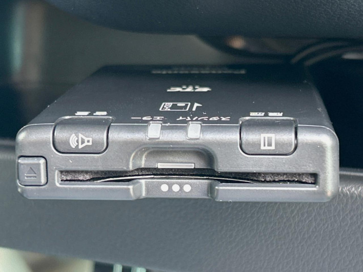 2013 Honda N-BOX CUSTOM DBA-JF1 (UW-6a166044b4ec2)[7]