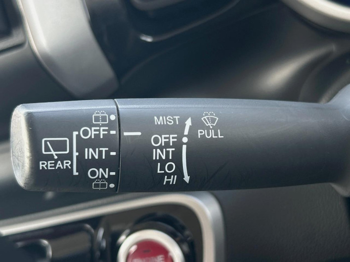 2013 Honda N-BOX CUSTOM DBA-JF1 (UW-6a166044b4ec2)[11]