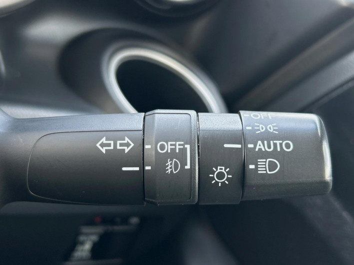 2013 Honda N-BOX CUSTOM DBA-JF1 (UW-6a166044b4ec2)[10]