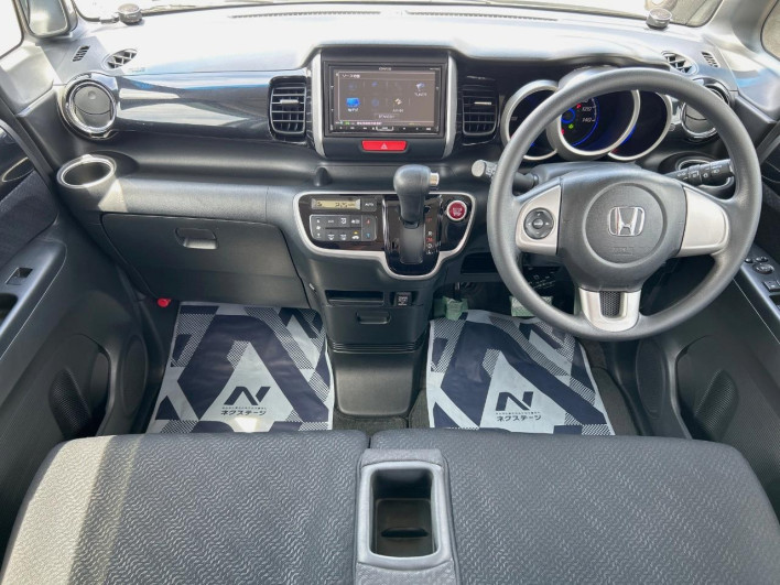 2013 Honda N-BOX CUSTOM DBA-JF1 (UW-6a166044b4ec2)[23]